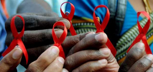 De plus en plus d’adolescents touchés par le sida